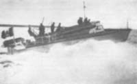 Итальянский катер на Ладожском озере, впоследствии захваченный моряками Ладожской флотилии. (1943 г.)